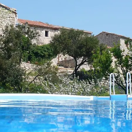 Prázdninový dům Du Mas Champion - Piscine, Soleil, Nature & Calme - Groupes